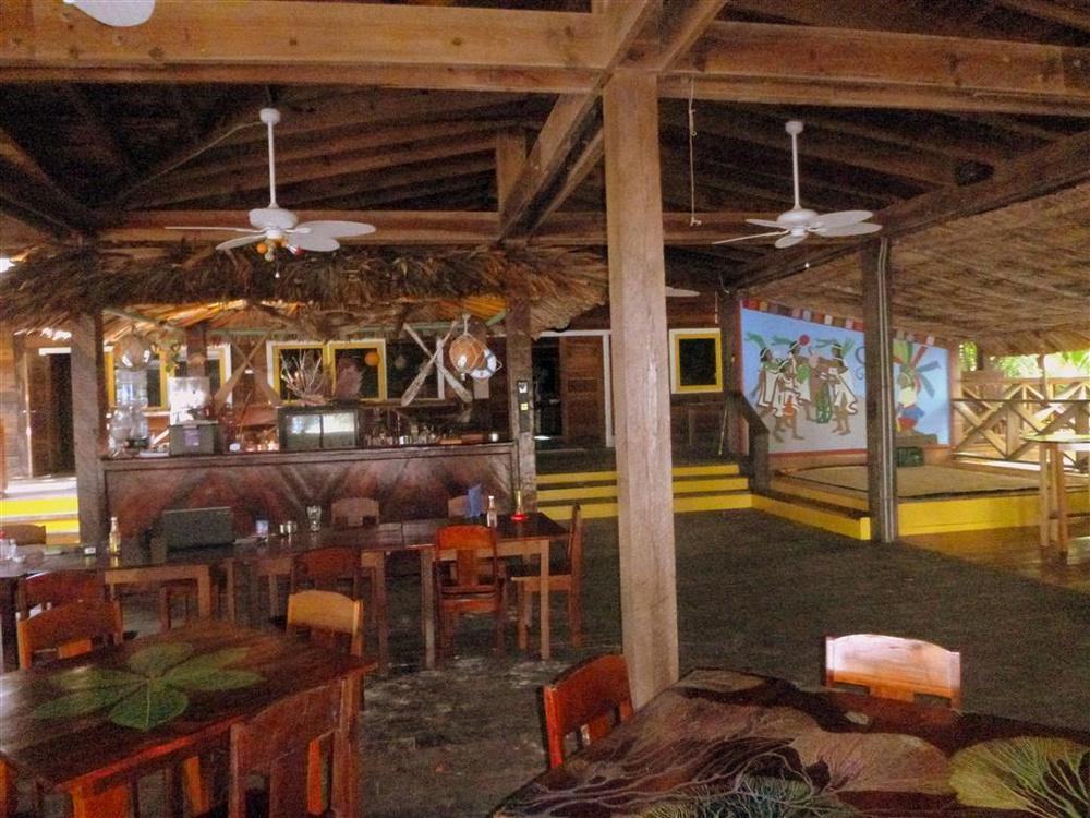 Itza Resort Long Caye Restoran gambar
